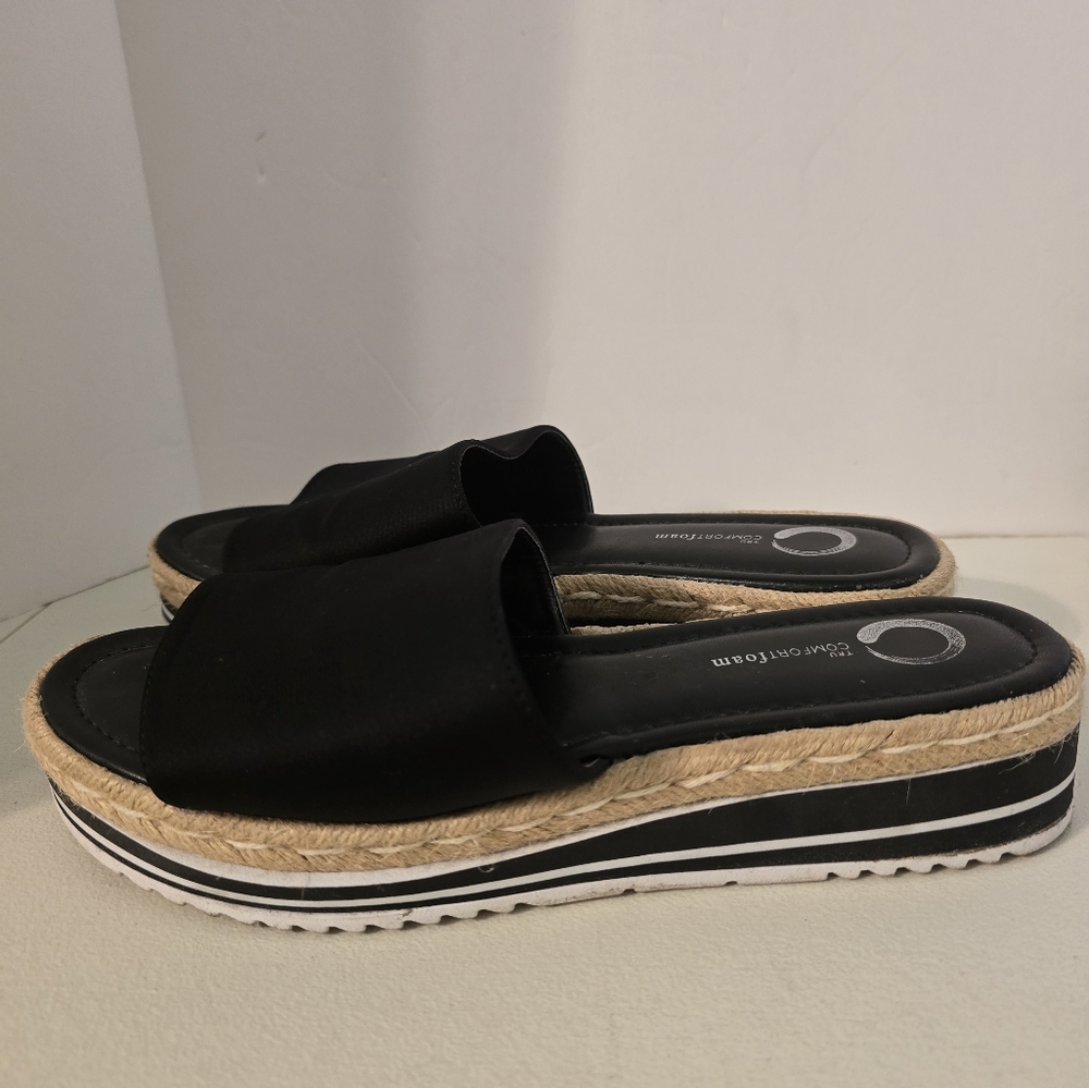 Journee Collection Rosey Wedge Sandals Tru Comfort Foam 9.5
